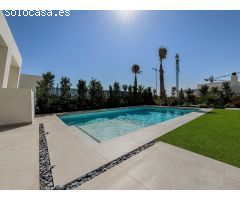 Villa de Lujo en Venta en Algorfa, Alicante