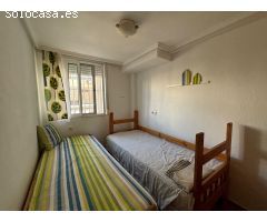 Apartamento en Alquiler en Mil Palmeras, Alicante