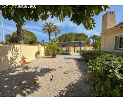 Chalet en Alquiler en Cabo Roig, Alicante