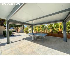 Chalet en Alquiler en Cabo Roig, Alicante