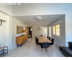 Chalet en Alquiler en Cabo Roig, Alicante