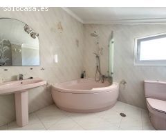 Chalet en Alquiler en Cabo Roig, Alicante