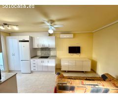 Chalet en Alquiler en Urbanización El Raso, Alicante