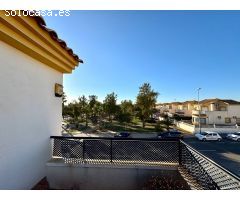 Chalet en Alquiler en Urbanización El Raso, Alicante