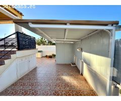 Chalet en Alquiler en Urbanización El Raso, Alicante