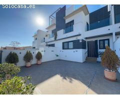 Dúplex en Venta en Torre de la Horadada, Alicante