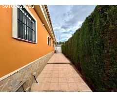 Chalet en Alquiler en Jacarilla, Alicante
