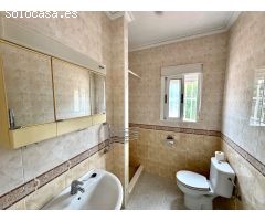 Chalet en Alquiler en Algorfa, Alicante