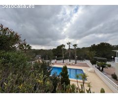 Chalet en Alquiler en Algorfa, Alicante