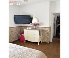 PARCELA DE 700 m2 , con 2 casas equipadas de cocina , habitaciones , baños ...!