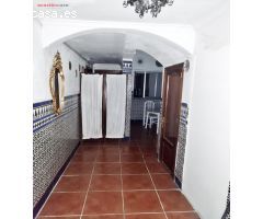 CASA DE DOS PLANTAS EN LA JUDERIA - 350.000€ - NEGOCIABLES