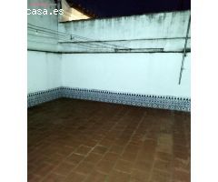 CASA DE DOS PLANTAS EN LA JUDERIA - 350.000€ - NEGOCIABLES