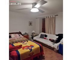 CASA DE DOS PLANTAS EN LA JUDERIA - 350.000€ - NEGOCIABLES