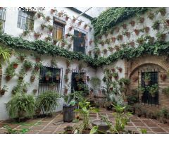 ¡¡¡ Preciosa casa enorme con patio cordobés !!!