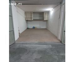 COCHERA CERRADA EN VENTA JUNTO A LA AVENIDA DE EL CAIRO!!