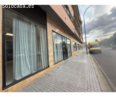 ESPECTACULAR LOCAL COMERCIAL EN VISTALEGRE