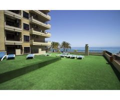 Apartamentos de 1 dormitorio en 1ª línea de playa, con fantásticas vistas al mar, piscina y garaje