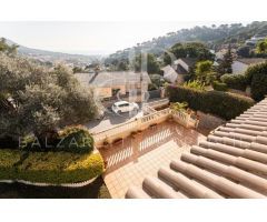 Preciosa casa en venta en Cabrils