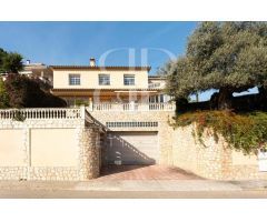 Preciosa casa en venta en Cabrils