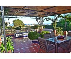 Magnifica Villa de 5 dormitorios en Urb El Coto