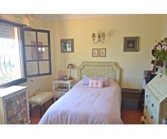 Magnifica Villa de 5 dormitorios en Urb El Coto