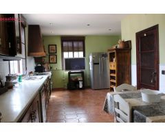 GRAN CHALET EN EL HIGUERON