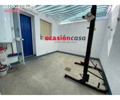 CASA TIPO DUPLEX CON COCHERA
