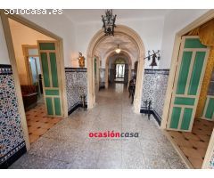 CASA CON COCHERA A LA VENTA EN HINOJOSA DEL DUQUE