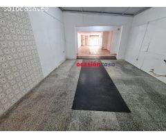 LOCAL COMERCIAL JUNTO A PLAZA DE ESPAÑA Y PARQUE DEL MONO