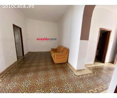 CASA A LA VENTA PROXIMA AL CENTRO