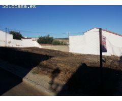 SOLAR MUY GRANDE EN LA ZONA DE PEÑARROYA