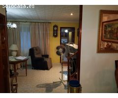 CASA DE 2 PLANTAS + TERRAZA EN EL CENTRO DE PUEBLONUEVO