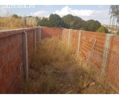 SOLAR DE 227 M2 EN PEÑARROYA