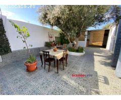 CASA CON PATIO POR SOLO 33.000€