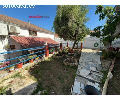 CASA CON COCHERA Y TEJADO NUEVO A LA VENTA