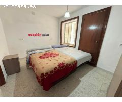 CASA CON TEJADO NUEVO EN LA ZONA DEL CERRO