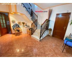 PRECIOSA PARCELA CON VIVIENDA Y PISCINA