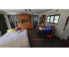 PARCELA CON VIVIENDA Y PISCINA A LA VENTA