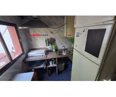 PARCELA CON VIVIENDA Y PISCINA A LA VENTA