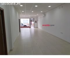 LOCAL COMERCIAL HACIENDO ESQUINA EN EL CENTRO