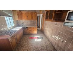 CASA PARA REFORMAR EN LA ZONA DE LA ESTACIÓN