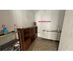 LOCAL DE ALQUILER EN CALLE CORDOBA