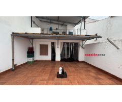 CASA Y PISO A LA VENTA EN EL CENTRO DE BELMEZ