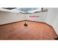 CASA Y PISO A LA VENTA EN EL CENTRO DE BELMEZ