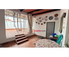 CASA Y PISO A LA VENTA EN EL CENTRO DE BELMEZ