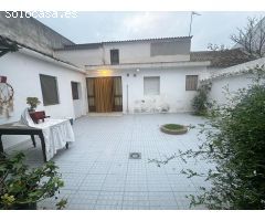 Casa en Venta en La Carlota, Córdoba