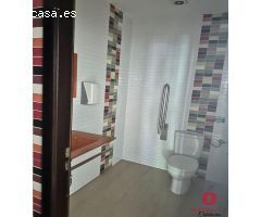 LOCAL COMERCIAL JUNTO A LA AVENIDA BARCELONA
