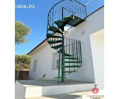 6000 METROS DE TERRENO CON CASA A ESTRENAR - URBANIZACIÓN CIGARRA-BAJA