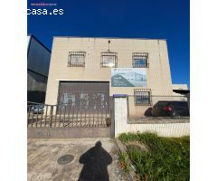 Amplia nave industrial en Las Quemadas