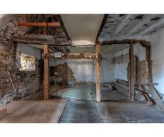 Casa de Pueblo en Venta en Artzentales, Vizcaya